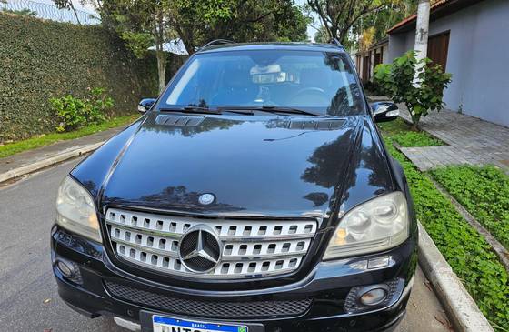 MERCEDES-BENZ ML 500 5.0 V8 24V GASOLINA 4P AUTOMÁTICO